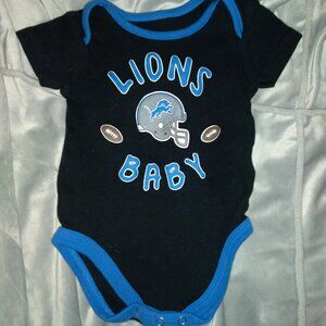 NFL Detroit Lions onesie 3/6 month.                     B18